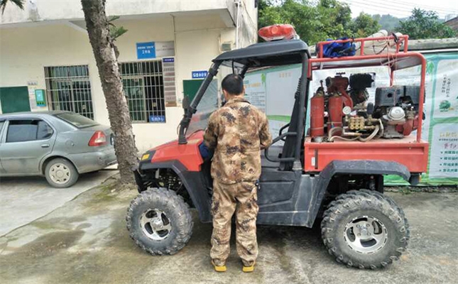 森林消防山地摩托車